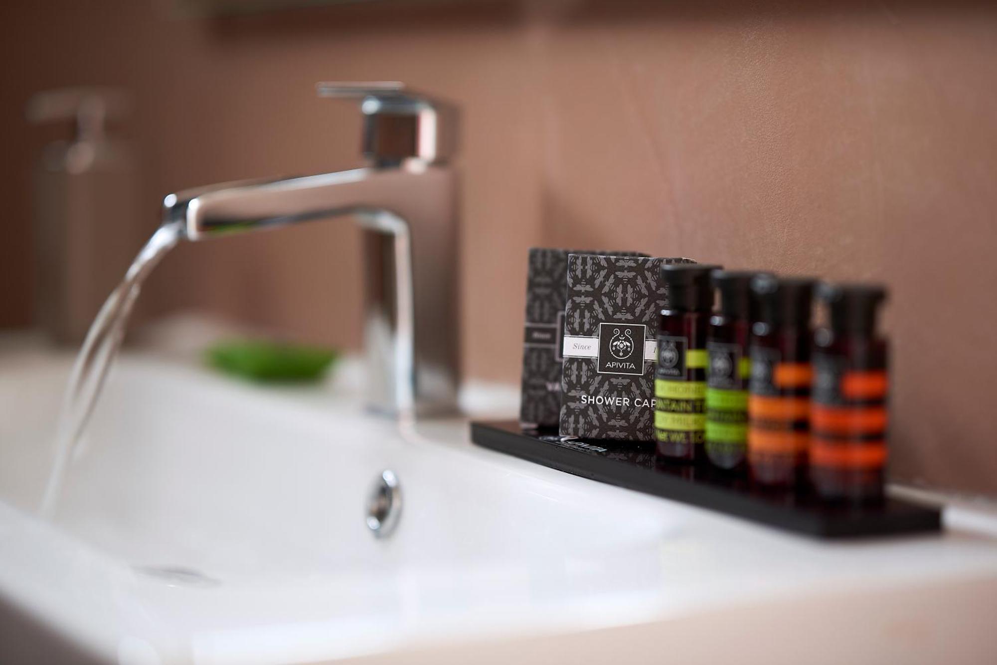 Elaia Luxury Suites Lagonísi Eksteriør bilde